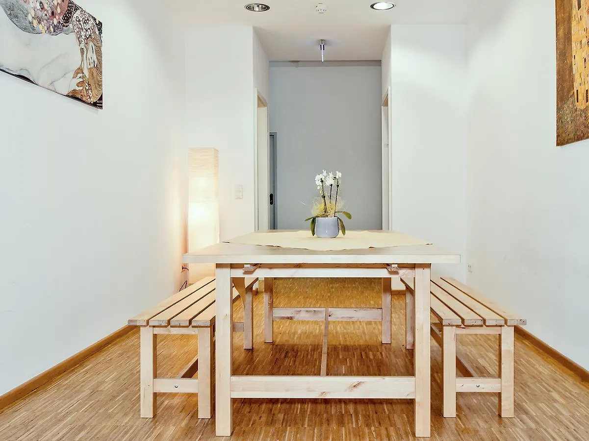 Carl Hostel Munchen